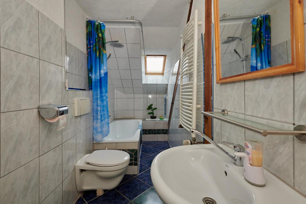 Hueblers-Schlafquartier Hotell Fürstenwalde Exteriör bild